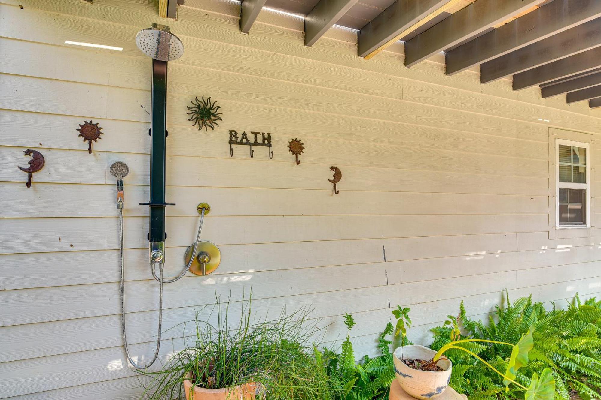 Cozy Galveston Apartment With Private Beach Pass! Exterior foto